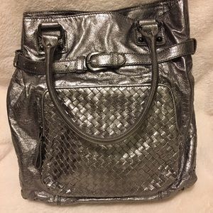 Elliott Lucca Silver Metallic Purse